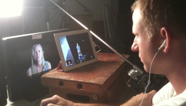 PROfile: Eric Haase turns two iPads into the ultimate interview accessory.  – Hand Held Hollywood